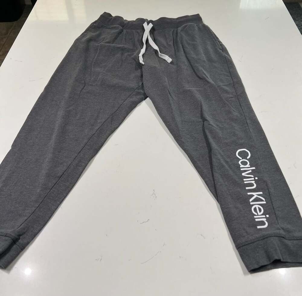 Calvin Klein Grey Logo Sleepwear Jogger Sweatpants Size XL 60/40 cotton blend